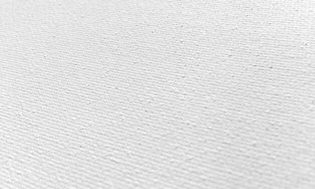 Painting on Linen vs. Cotton Canvas: Pros and Cons