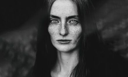 An in depth guide to the artist Maria van Oosterwijck