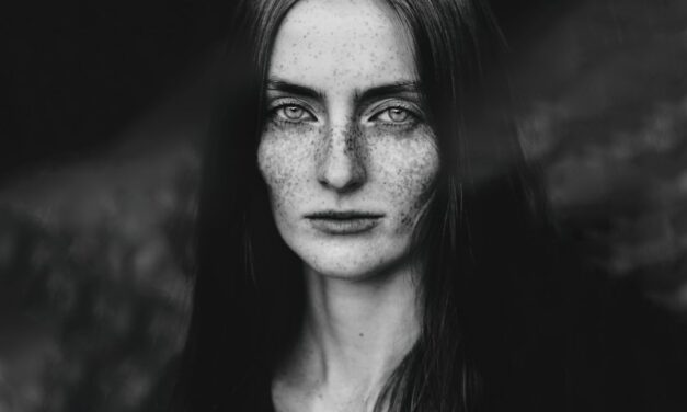 An in depth guide to the artist Maria van Oosterwijck