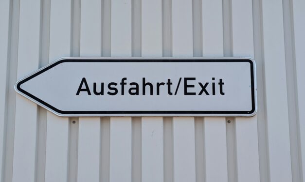 The life story of the artist Arthur Hughes