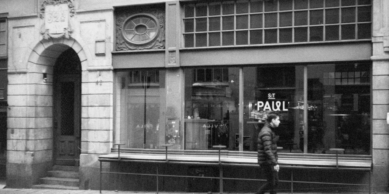An in depth guide to the artist Paul Signac